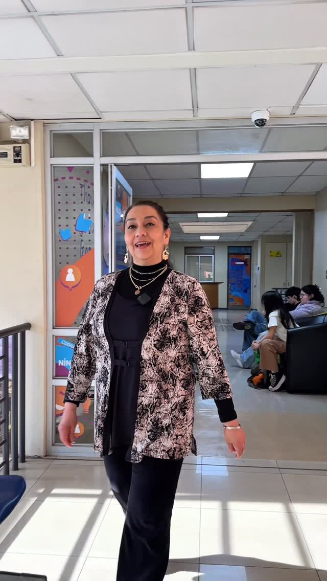 Instagram post from idiomasyelectivos.ufro. This post is in position 2.